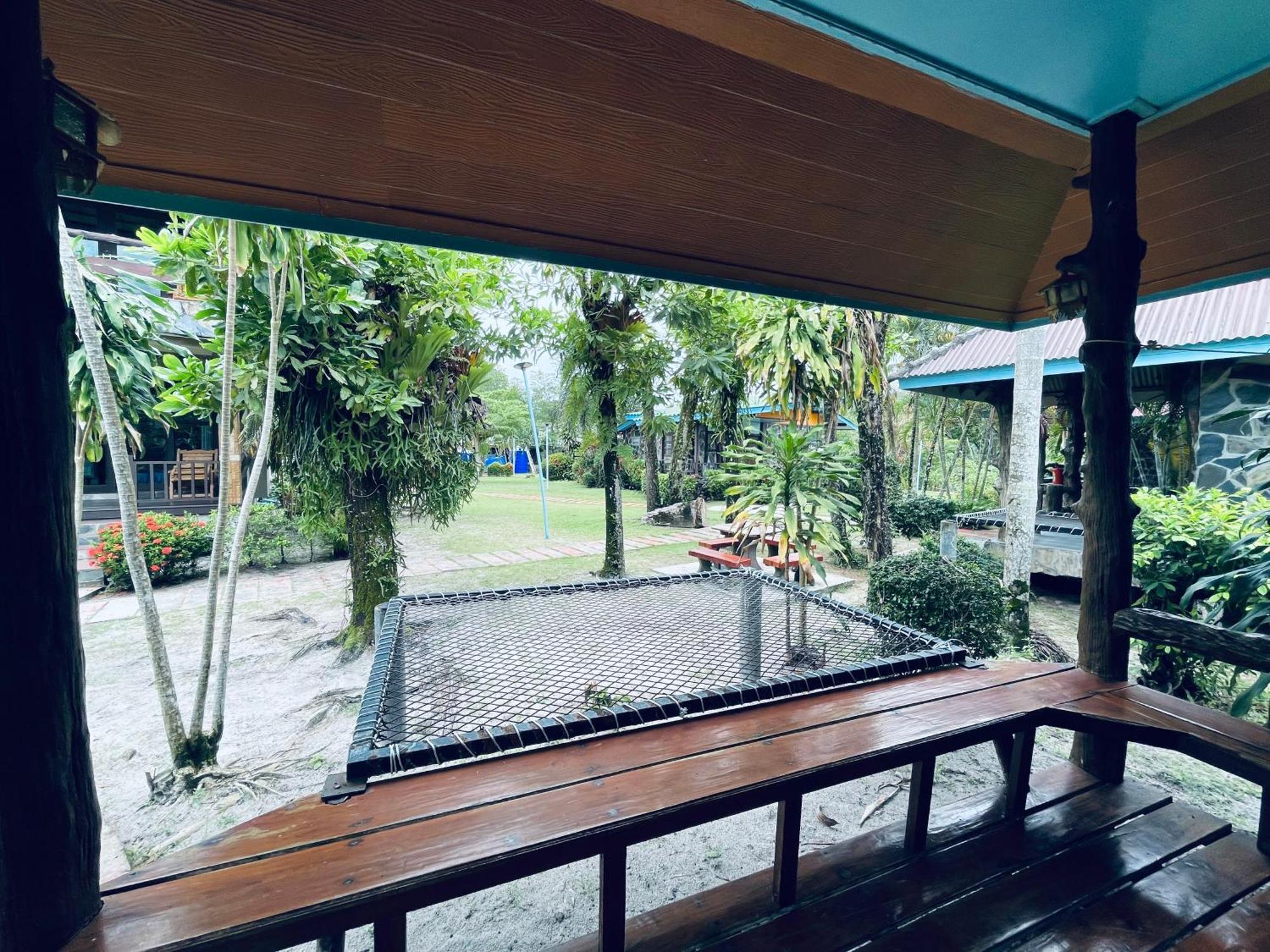 Markhouse Bungalow Ko Kut 외부 사진